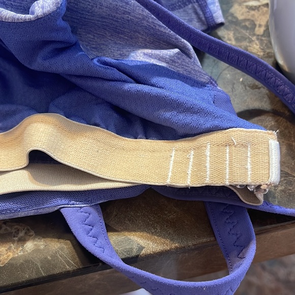 Lululemon Tank Top Size 6❤️❤️ - Picture 3 of 4